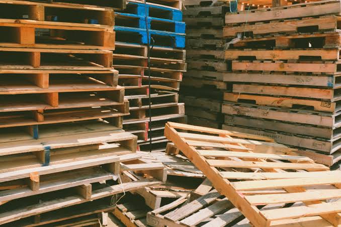 Used Wooden Pallets